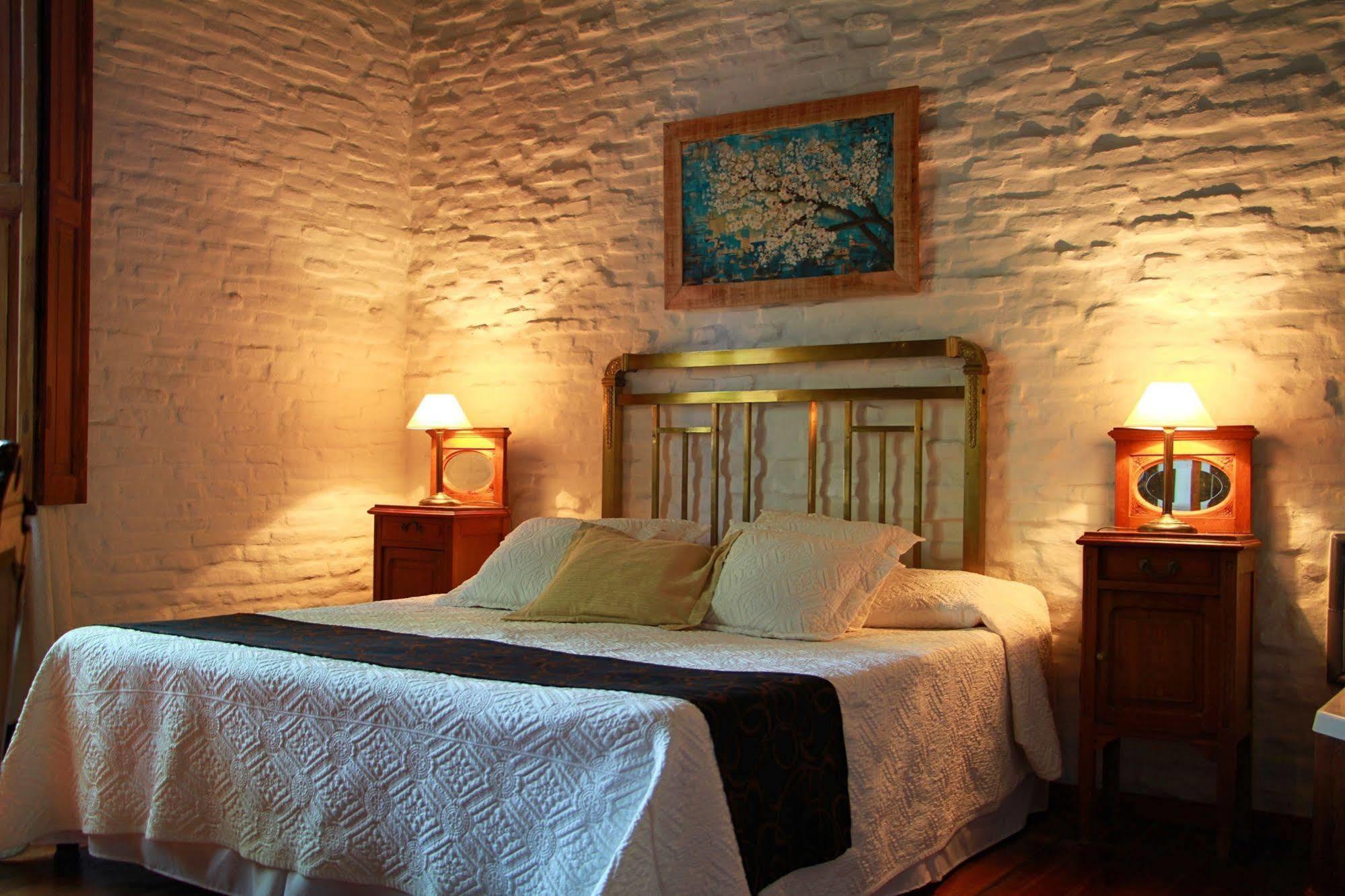 Posada Manuel Lobo Colonia del Sacramento Luaran gambar