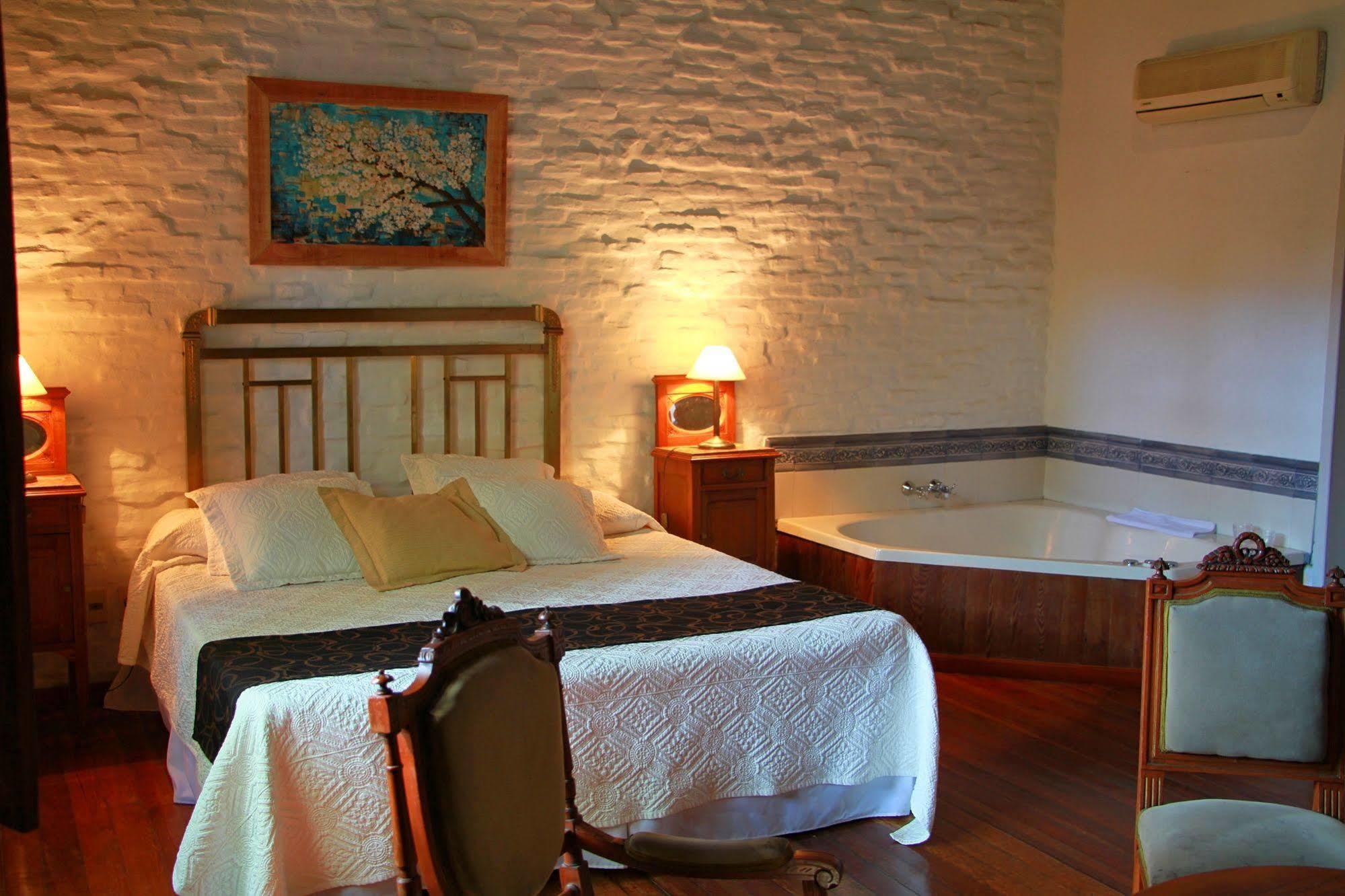 Posada Manuel Lobo Colonia del Sacramento Luaran gambar