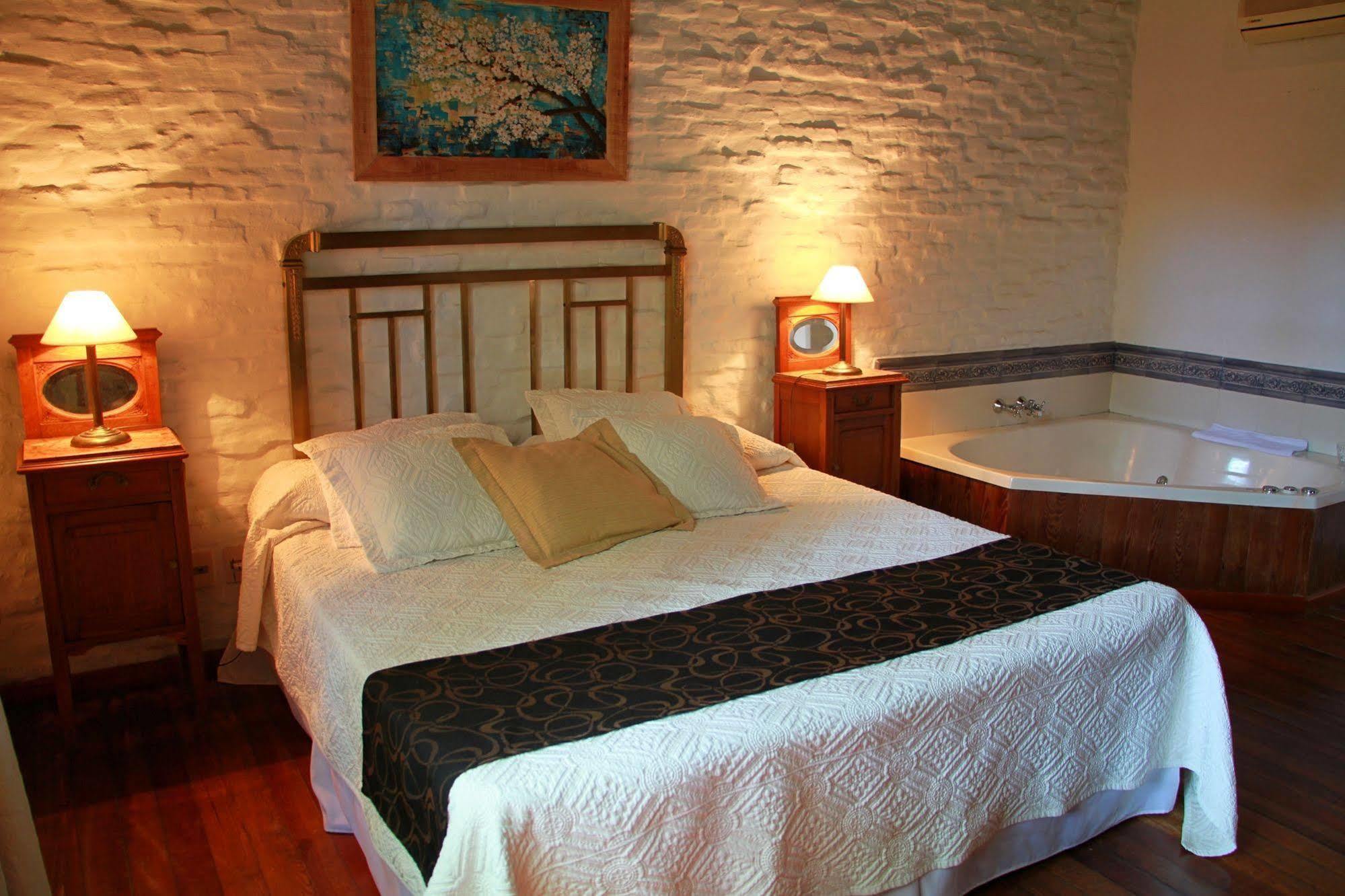 Posada Manuel Lobo Colonia del Sacramento Luaran gambar